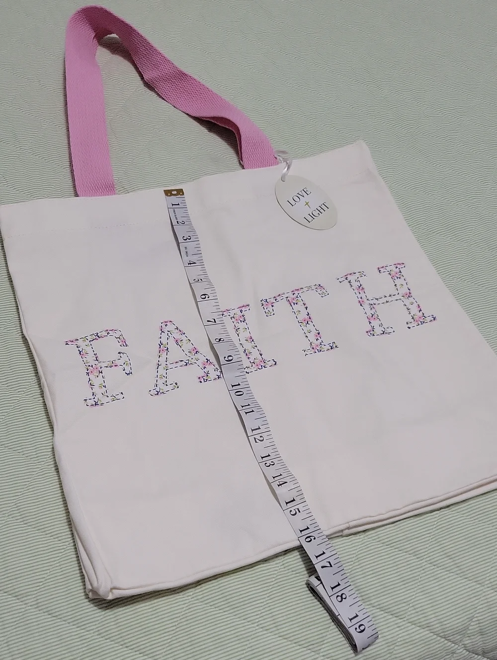 NWT - FAITH Floral Canvas Tote in Light Pink